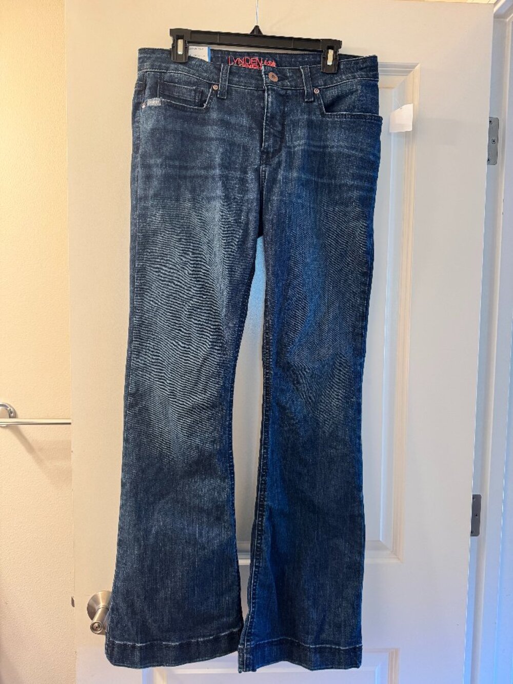 Women's Cinch Lynden Jeans - Size 30/9 - Brand New w/ Tags